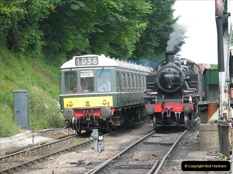 2007-06-07-@-The-Mid-Hants.-Railway.-15156