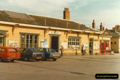 05461983-09-22-The-Channel-Island-Boat-Train-Weymouth-Quay-to-Weymouth-Station-Weymouth-Dorset.-10546