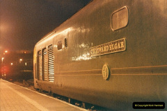 09541985-11-01-Night-@-Bristol-Temple-Meads.-90954