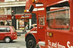 561London-Buses-1963-to-2007.-561-561