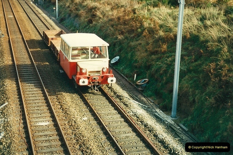 1988-10-10-to-20-Morlaix-area-the-wires-going-up.-Rennes-to-Brest-project.-23259