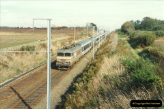 283.1989-10-23-St.-Thegonnec-near-Morlaix.-The-final-stage-of-the-wires-are-now-up-between-Rennes-and-Brest.-283