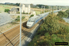 286.1989-10-23-St.-Thegonnec-near-Morlaix.-The-final-stage-of-the-wires-are-now-up-between-Rennes-and-Brest.-286