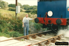 05301987-09-30-Your-Host-driving-a-special-film-unitb-train.-This-was-the-first-passenger-train-to-Quarr-Farm-Crossing.-220530