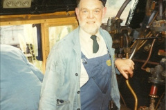 08101990-10-17-Your-Host-and-SR-team-visit-the-Bluebell-Railway-for-driving-experience-on-34072.-60810