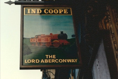 0350.1986-11-22-City-of-London-pub-sign.-350