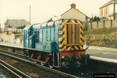 05221988-03-25-Arrivals-for-Bournemouth-Depot-open-day.-Branksome-Poole-Dorset.-180522