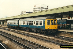 02491989-04-15-Cardiff-South-Wales.-170249