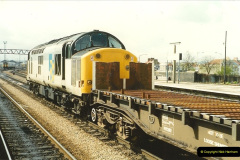 08471990-04-19-Cardiff-South-Wales.-390847