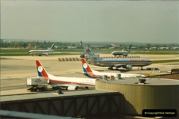 1992-May.-Canada-707