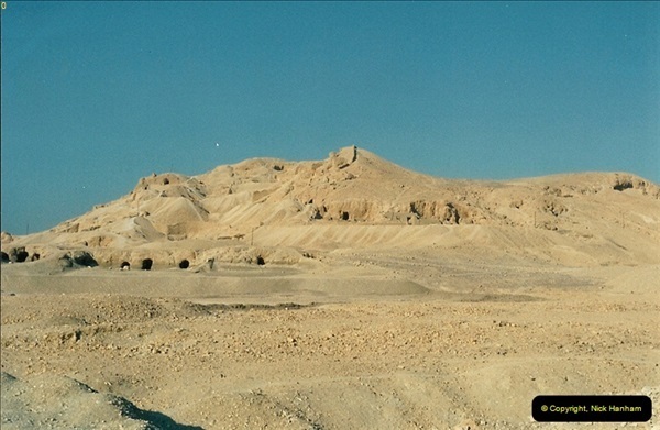 1994-08-02-to-16-Egypt.-Luxor.-191191