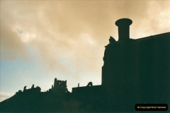 10372000-12-18-On-the-Santa-Specials.-41037