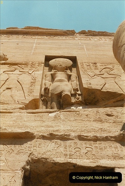 1995-07-20-Abu-Simbel-Lake-nasser-Nubia.-26076