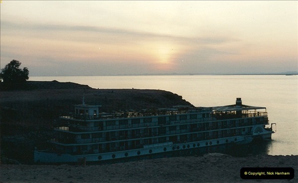 1995-07-20-Abu-Simbel-Lake-nasser-Nubia.-51101