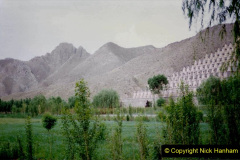 005.Pakistan-and-China-1996-June.-5-Visit-to-the-108-Pagodas-at-Quingtongxia.-
