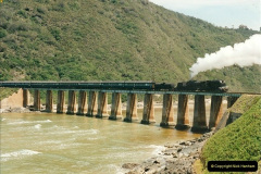 0245.1998-October-Central-South-Africa.-245-The-Kaimans-River-to-Sea-Bridge-photo-stop