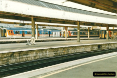0481998-03-28-Waterloo-London.-5048