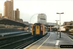 2662000-02-09-London-stations.-16266