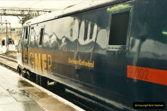 3322000-04-04-London-stations.-53332