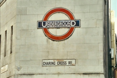 7532002-02-02-London-Underground-Leicester-Square-station.753