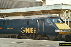 8802002-12-05-London-Kings-Cross.-7880