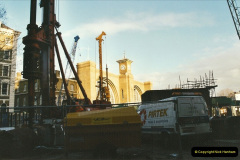 8882002-12-05-London-Kings-Cross.-15888