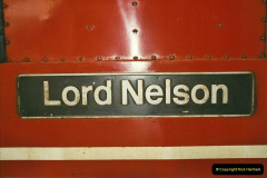 9142002-12-06-London-Euston.-26914