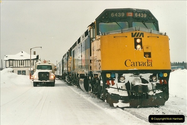 Canada-November-2001.-1-85001