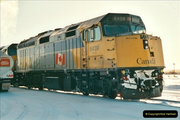 Canada-November-2001.-1-98001