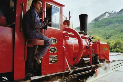 362.2002-2003-South-America-Falkland-Islands.-362-Ushuaia-capital-of-Tierradel-Fuego.-