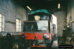 1_2072002-12-01-Driving-the-DMU-on-Santa-Specials.-13207