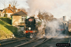 1_6912004-12-19-Santa-Specials-on-the-DMU.-8691