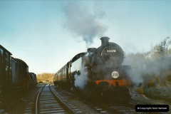 7062004-12-26-Driving-the-Boxing-Day-trains.-1706