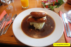 070.2008-03-13-Group-visit-to-RAF-Lynham-Wiltshire.-70-Lunch