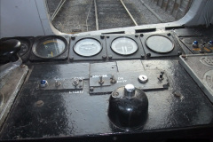 06122009-07-22-Late-turn-DMU.-90612