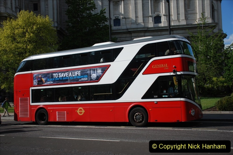 2019-05-12-13-Touring-Central-London.-185-185