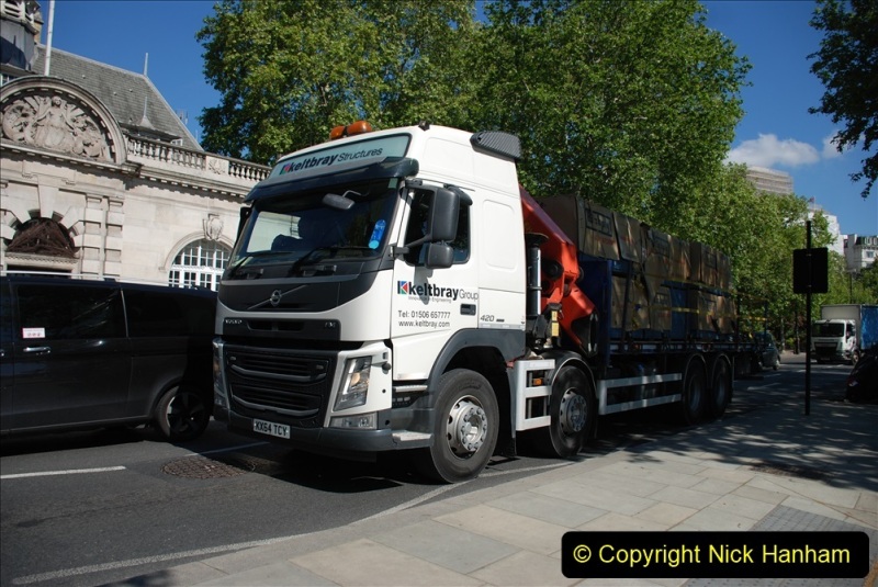 2019-05-12-13-Touring-Central-London.-254-254