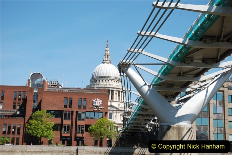 2019-05-12-13-Touring-Central-London.-277-277
