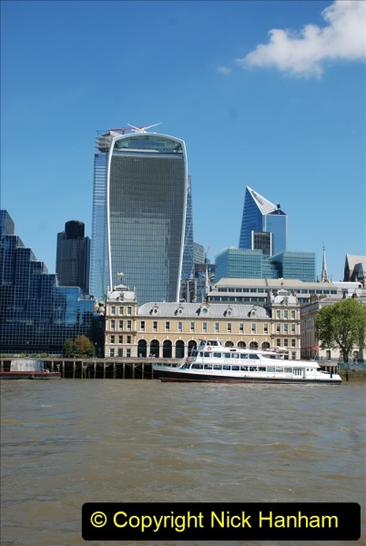 2019-05-12-13-Touring-Central-London.-285-285