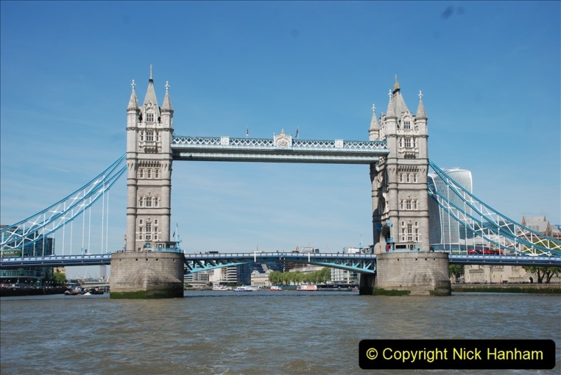 2019-05-12-13-Touring-Central-London.-292-292