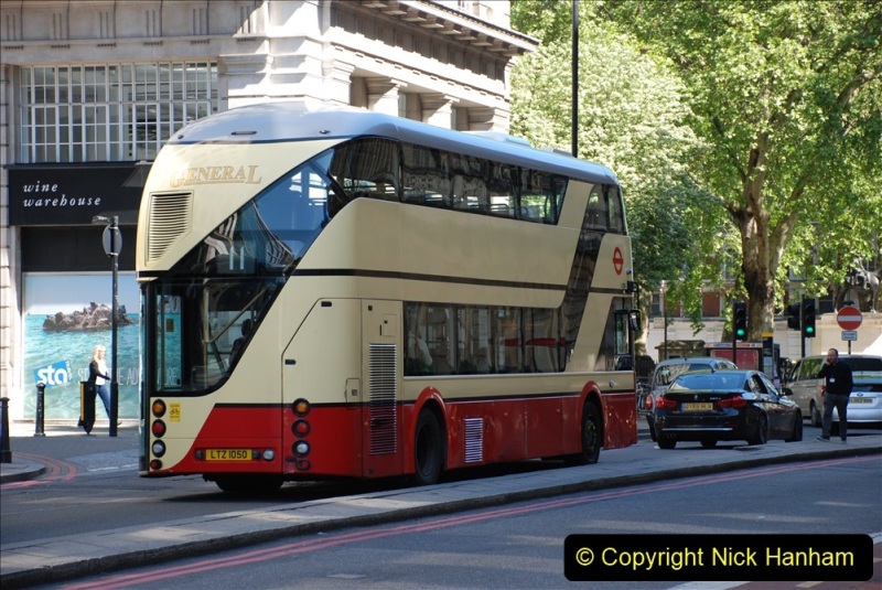 2019-05-12-13-Touring-Central-London.-4-004