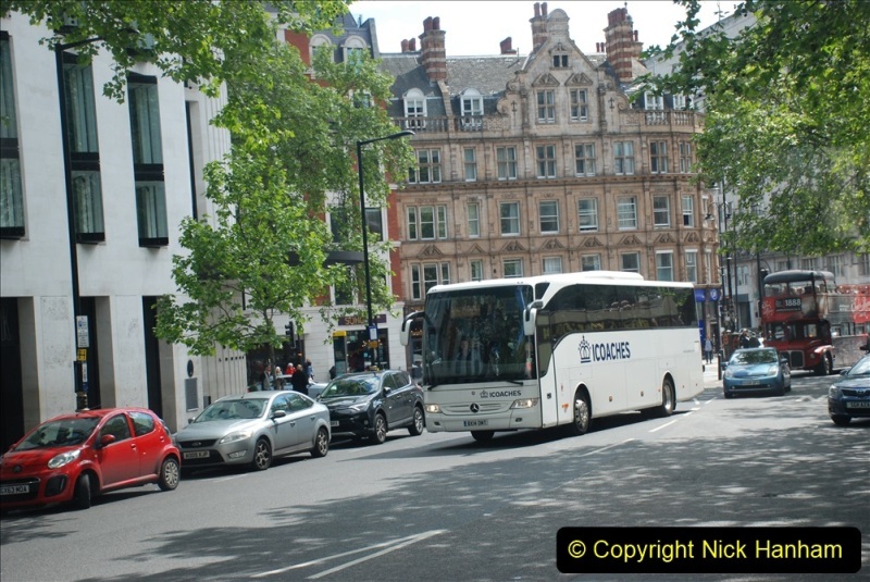2019-05-12-13-Touring-Central-London.-82-082