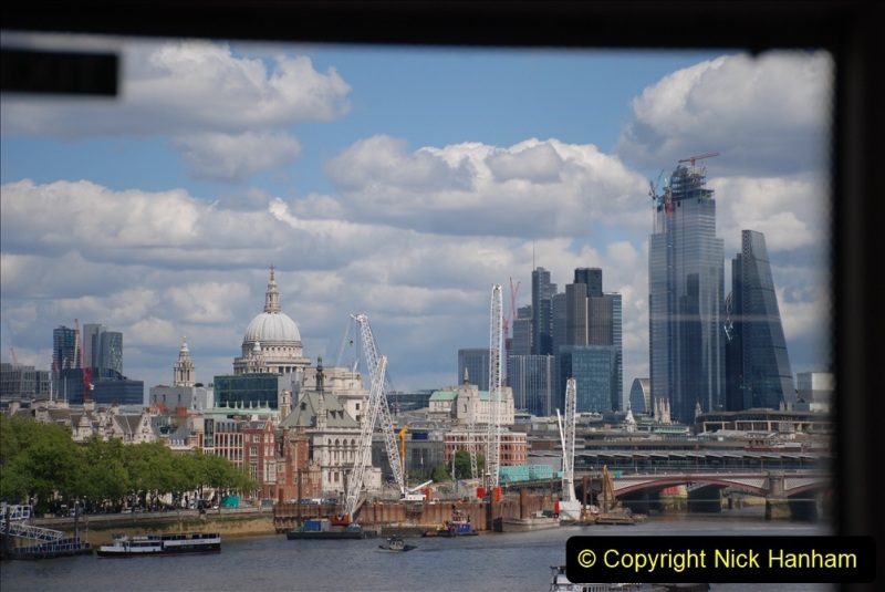 2019-05-12-13-Touring-Central-London.-86-086