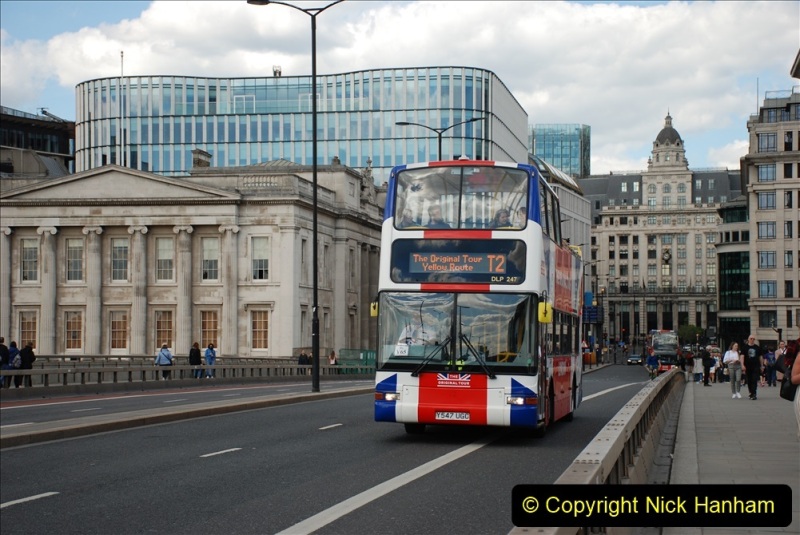 2019-05-12-13-Touring-Central-London.-94-094