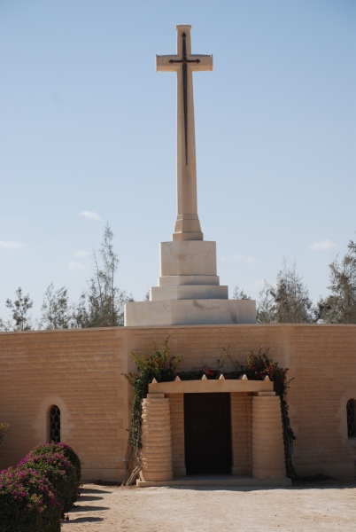 2010-11-05-British-Graves-at-El-Alamain-17