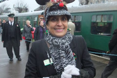025.2011-12-22-Driving-the-DMU-on-Santa-Specials.-No.4-25-