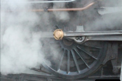 3632011-12-17-Driving-the-DMU-on-Santa-Specials.-No.3-6363