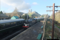 4002011-12-17-Driving-the-DMU-on-Santa-Specials.-No.3-43400