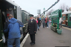 3612012-12-23-Santa-Specials-DMU.-63361