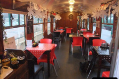 3852012-12-24-Santa-Specials-DMU.-13385